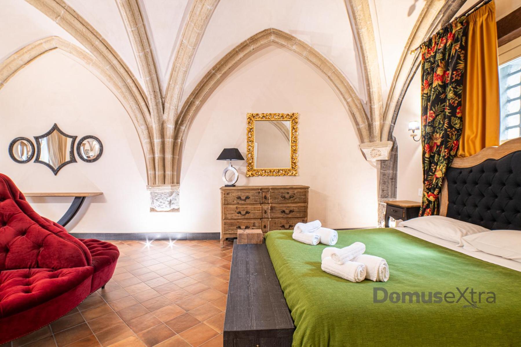 Piazza San Domenico Suite By Domusextra Naples Exterior photo