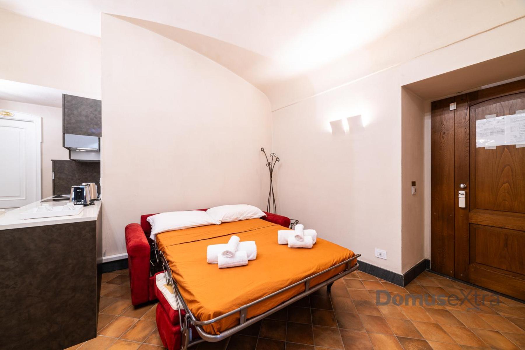Piazza San Domenico Suite By Domusextra Naples Exterior photo